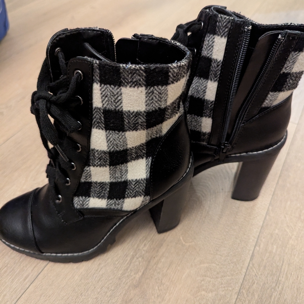 BCBG plaid ankle boots